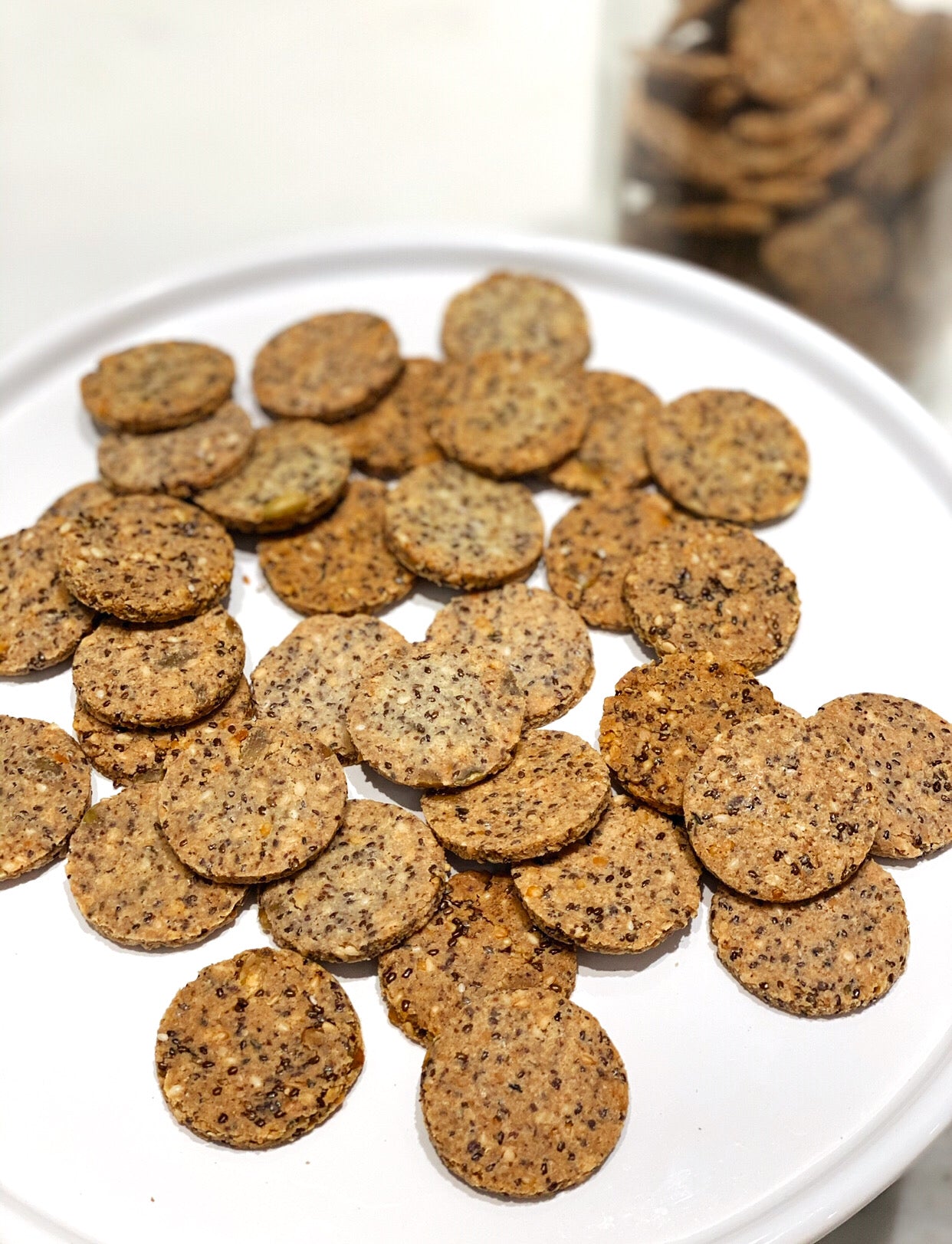 Five-Seed Crackers
